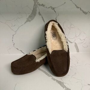 UGG Ansley Suede Moccasin Slippers US 6 Brown